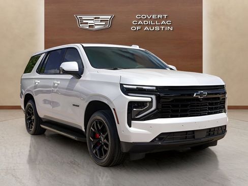 Used 2025 Chevrolet Tahoe RST w/ RST Performance Edition image 6