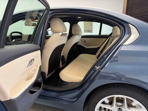 Used 2026 BMW 330i xDrive Sedan w/ Convenience Package AWD/4WD image 6
