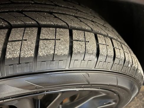 Used 2019 Chevrolet Blazer RS image 11