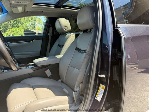 Used 2013 Cadillac XTS Premium FWD image 11