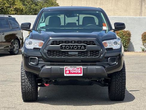 Certified 2022 Toyota Tacoma SR AWD/4WD image 10