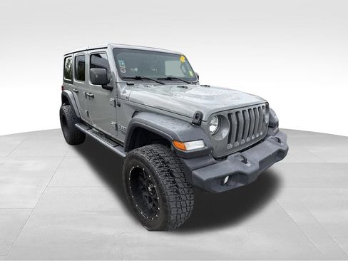 Used 2018 Jeep Wrangler Unlimited Sport AWD/4WD image 5