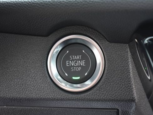 New 2026 Chevrolet Traverse LT w/ Sun and Wheel Package image 30