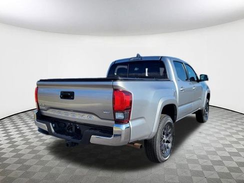 Used 2020 Toyota Tacoma SR5 image 9