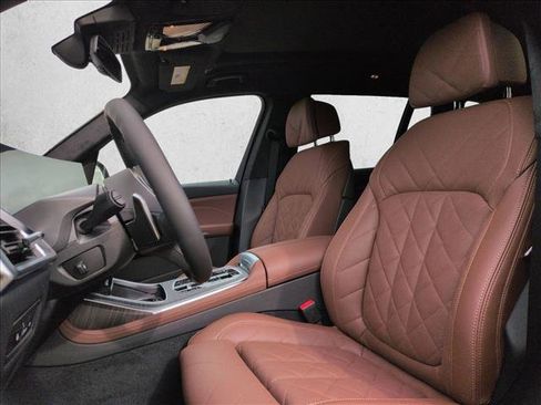 New 2026 BMW X7 xDrive40i w/ M Sport Package image 4