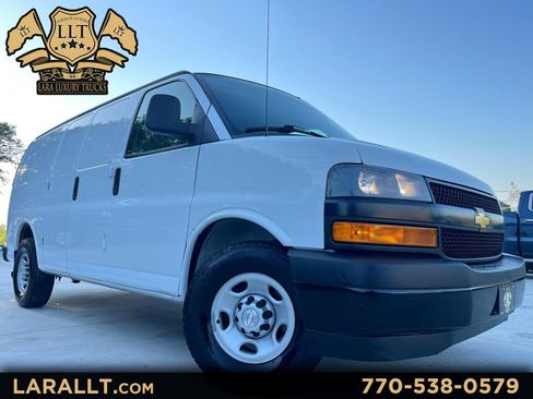 Used 2019 Chevrolet Express 2500 image 1