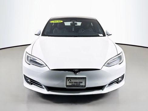 Used 2020 Tesla Model S Long Range AWD/4WD image 2