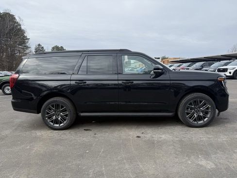 New 2026 Ford Expedition Max Platinum image 6