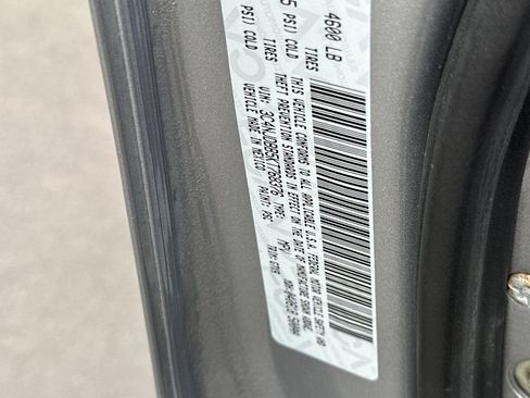 Used 2019 Jeep Compass Latitude AWD/4WD image 37