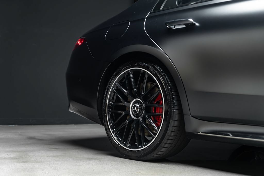 Used 2025 Mercedes-Benz S 63 AMG S image 10