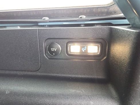 Certified 2023 Ford Bronco Everglades AWD/4WD image 11