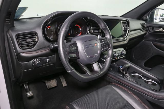 Used 2025 Dodge Durango R/T w/ Blacktop Package AWD/4WD image 25