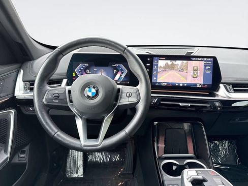 Used 2025 BMW X1 xDrive28i AWD/4WD image 23