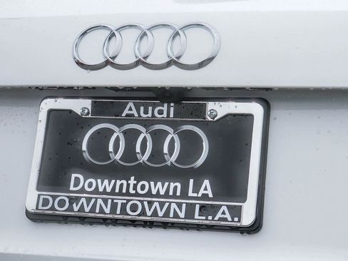 New 2025 Audi Q3 2.0T Premium image 11