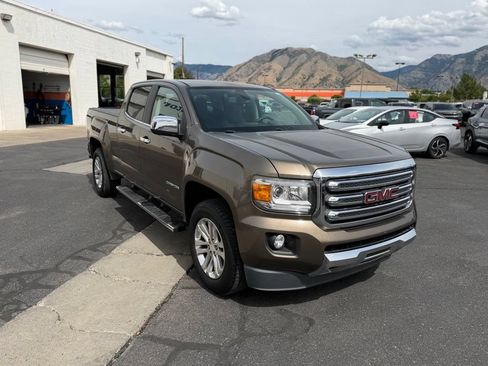 Used 2016 GMC Canyon SLT RWD image 3