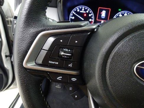 Used 2020 Subaru Outback Premium image 21