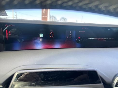 Certified 2024 Lincoln Nautilus Premier image 14