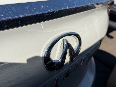 Used 2020 INFINITI QX50 Essential w/ Convenience Package FWD image 7