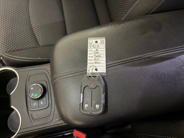 Used 2024 GMC Terrain SLE AWD/4WD image 19