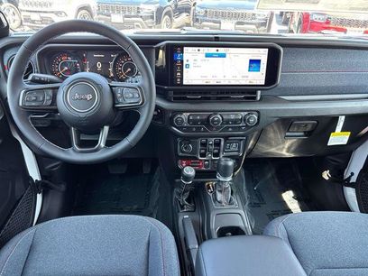 New 2026 Jeep Wrangler Unlimited Sport w/ Dual Top Group