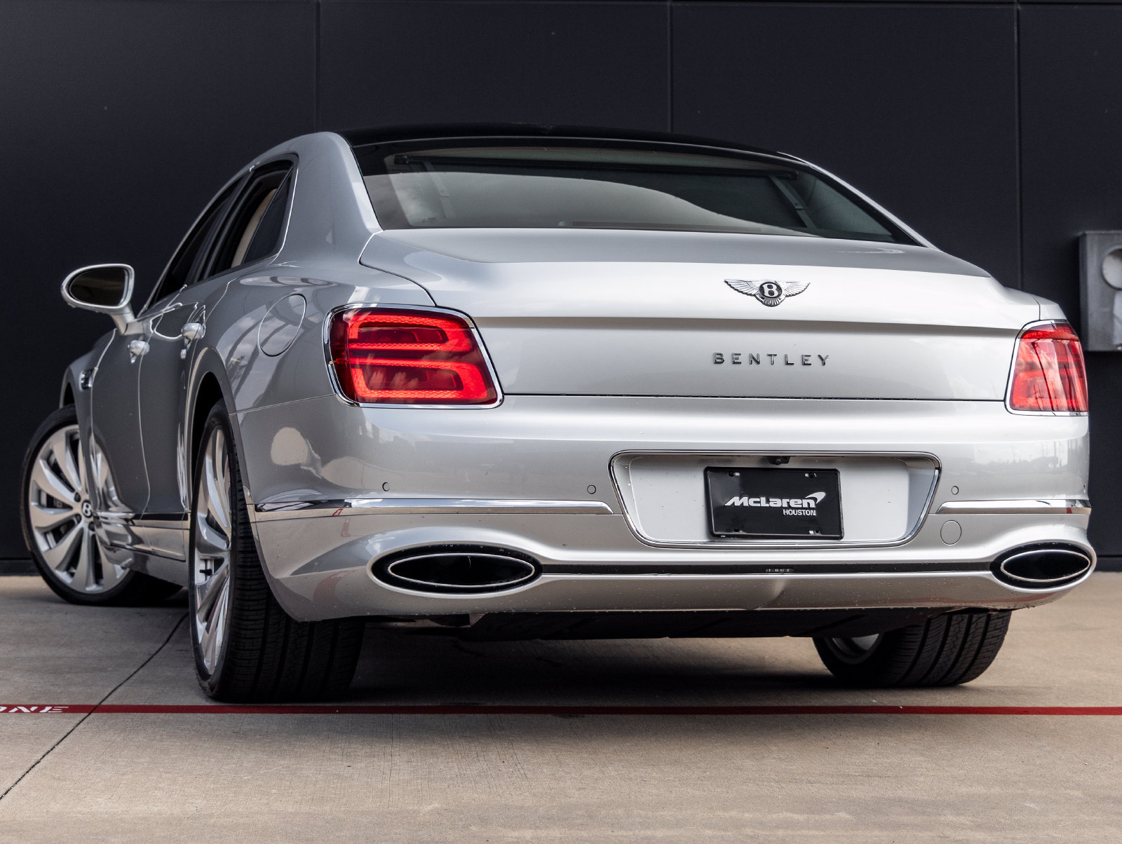 Used 2026 Bentley Flying Spur V8 AWD/4WD image 6