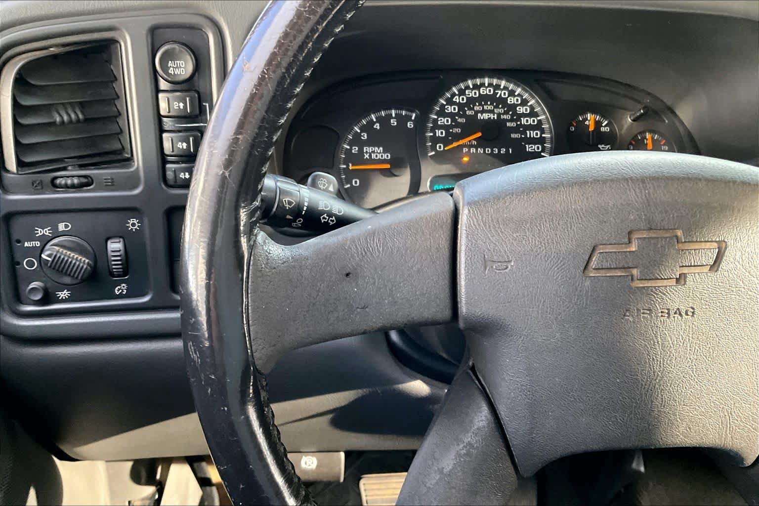 Used 2006 Chevrolet Silverado 1500 LT w/ Light Duty Power Package AWD/4WD image 21