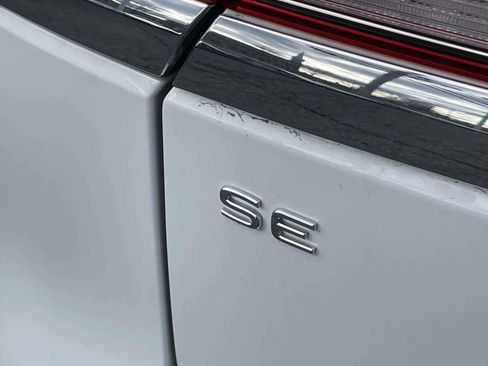 Used 2023 Kia Seltos EX image 47