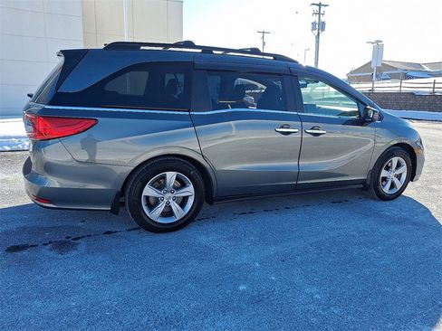 Used 2018 Honda Odyssey EX-L image 11