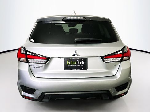 Used 2025 Mitsubishi Outlander Sport SE image 7