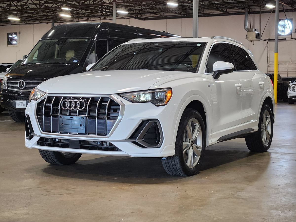 Used 2022 Audi Q3 2.0T Premium AWD/4WD image 4