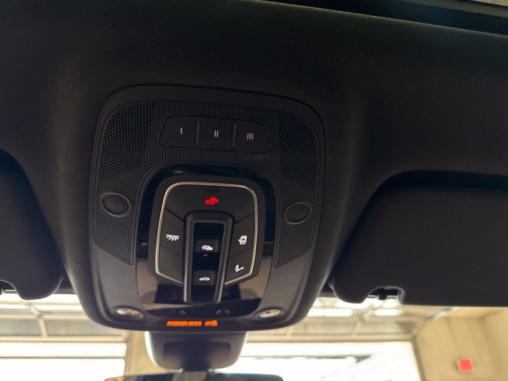Used 2018 Audi Q7 3.0T Prestige AWD/4WD image 40