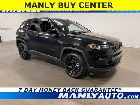 Used 2022 Jeep Compass Altitude image 1