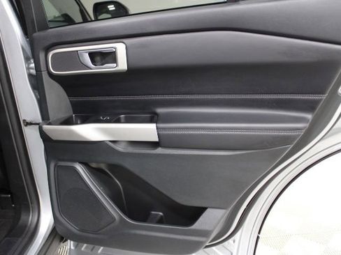 Used 2023 Ford Explorer XLT w/ Equipment Group 202A image 29
