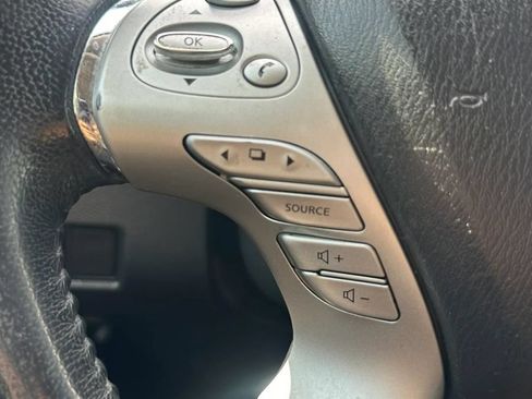 Used 2018 Nissan Murano SV FWD image 21