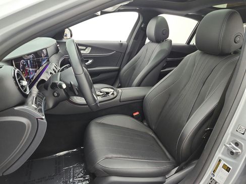 Used 2020 Mercedes-Benz E 450 4MATIC Sedan w/ Premium Package image 13