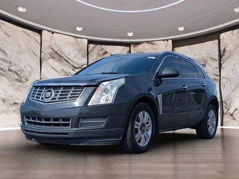 Used 2015 Cadillac SRX Luxury w/ Driver Awareness Package FWD image 2