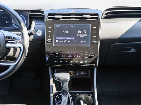 Used 2024 Hyundai Tucson SEL FWD image 13