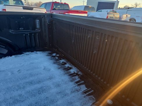 Used 2018 Ford F150 XLT w/ Equipment Group 302A Luxury image 14