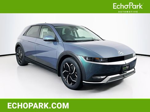 Used 2024 Hyundai Ioniq 5 SE image 1