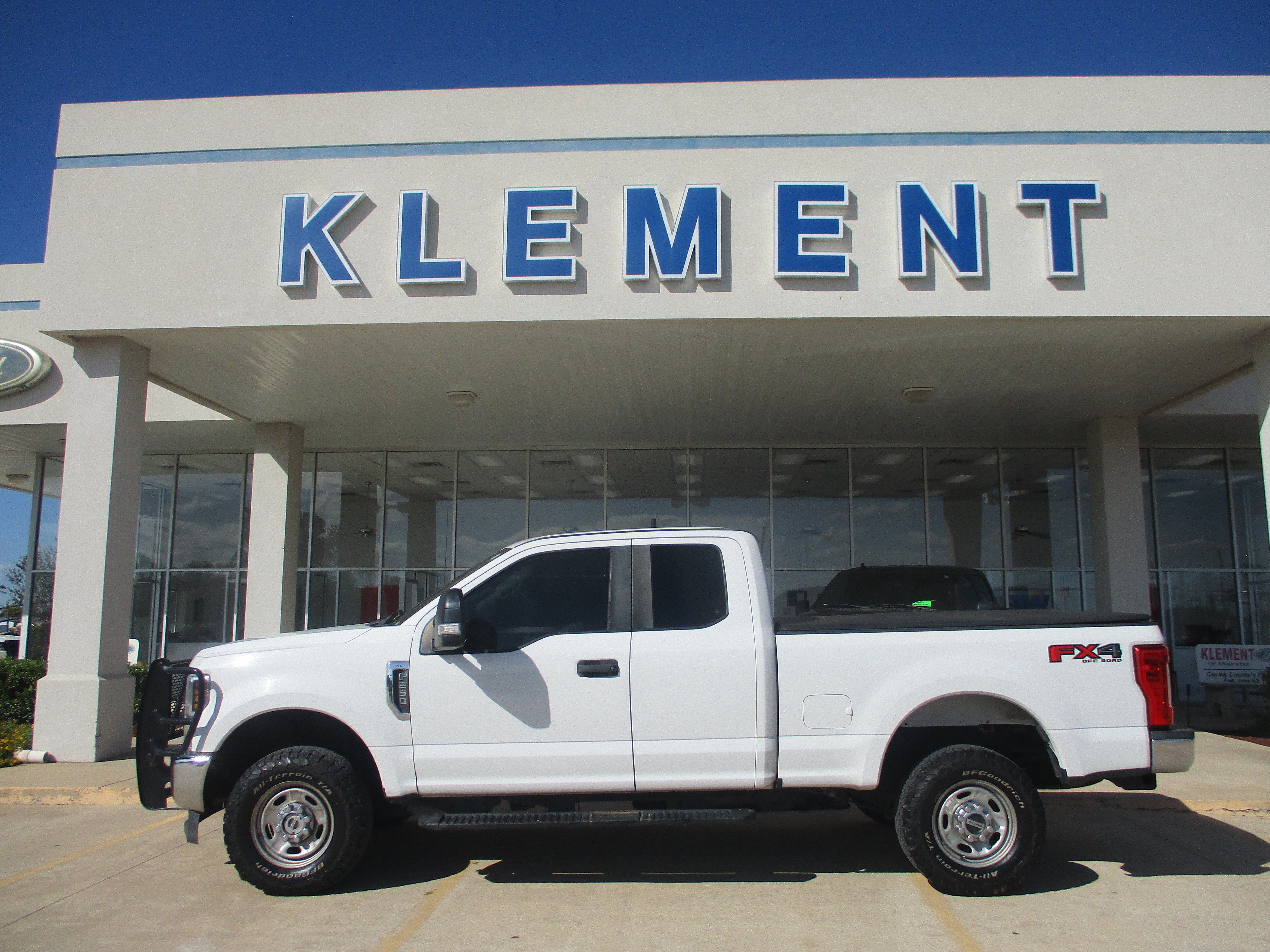 Used 2019 Ford F250 XL w/ XL Value Package AWD/4WD image 1