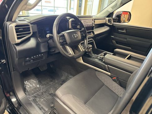 Used 2024 Toyota Tundra SR5 w/ SR5 Convenience Package image 28