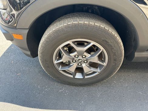 Used 2023 Ford Bronco Sport Badlands image 10