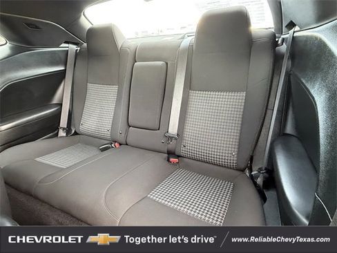 Used 2022 Dodge Challenger GT image 27