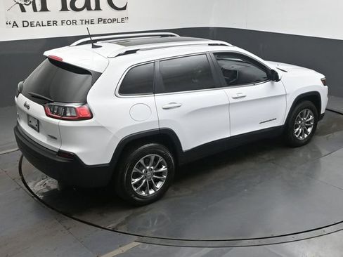 Used 2020 Jeep Cherokee Latitude Plus w/ Comfort/Convenience Group AWD/4WD image 40