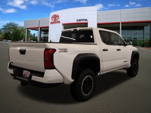 New 2026 Toyota Tacoma TRD Off-Road image 3