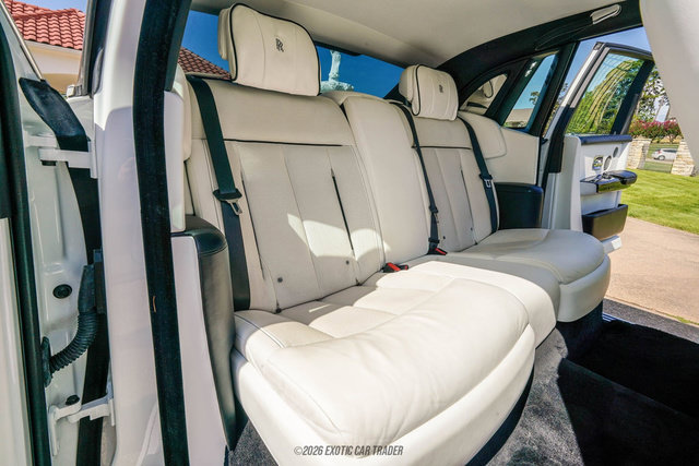 Used 2020 Rolls-Royce Phantom Sedan RWD image 31