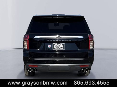 Used 2021 Chevrolet Suburban High Country w/ Premium Package image 4