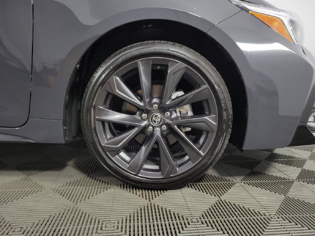 Used 2024 Toyota Corolla SE w/ SE Package FWD image 11
