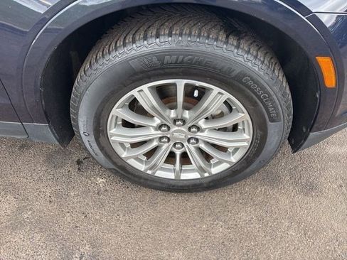 Used 2017 Cadillac XT5 Luxury w/ Driver Awareness Package image 45