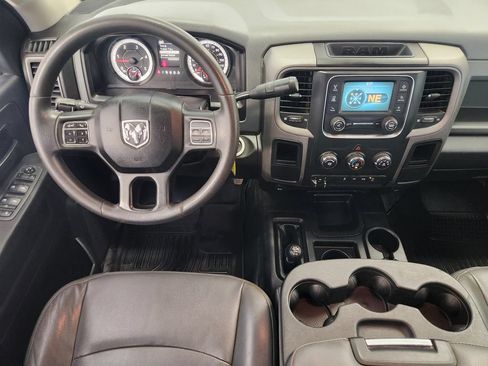 Used 2018 RAM 2500 Tradesman w/ Chrome Appearance Group AWD/4WD image 27